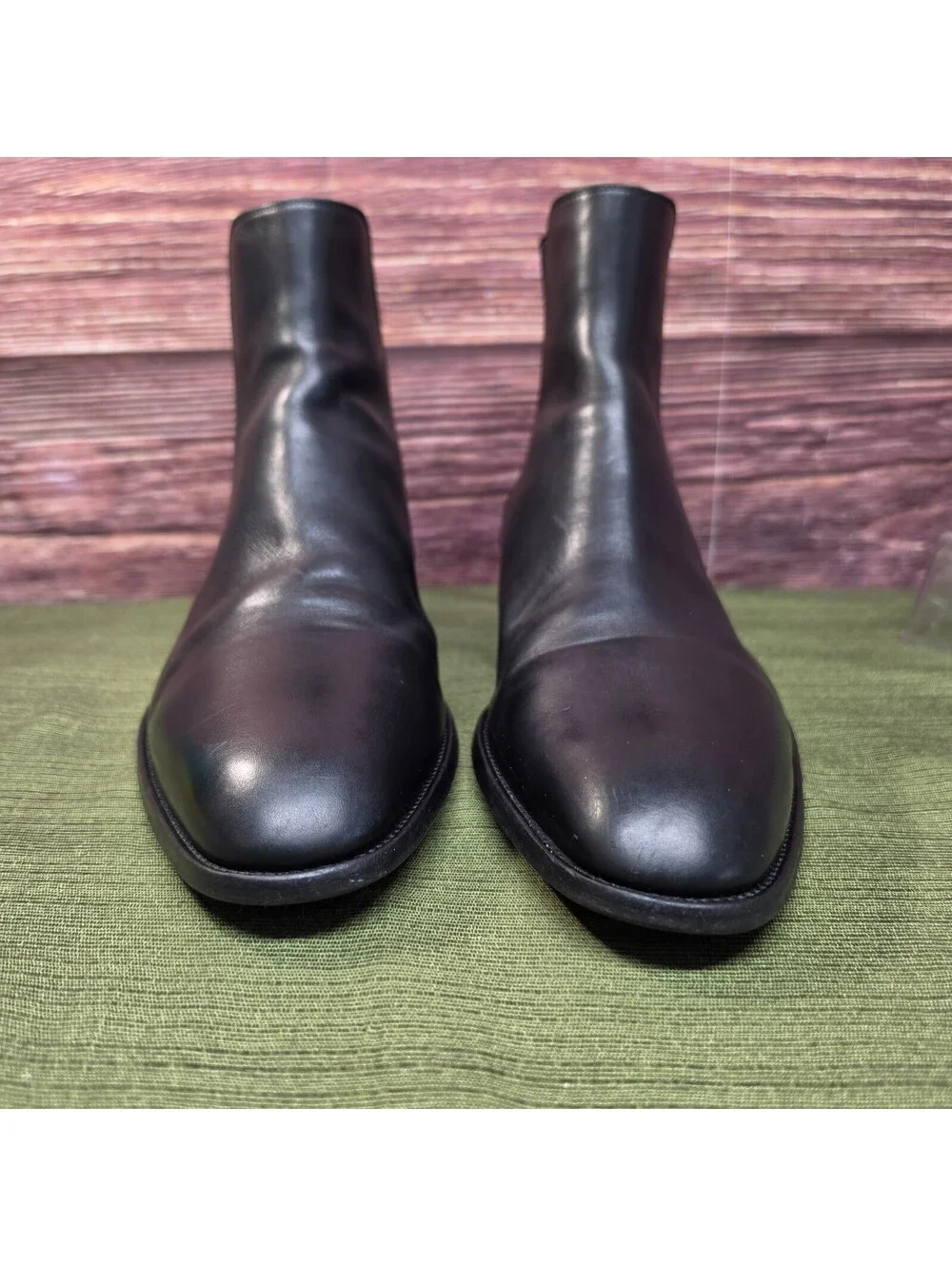 Saint Laurent Wyatt Chelsea Boots 43.5 Black Leather Elastic Side Italy